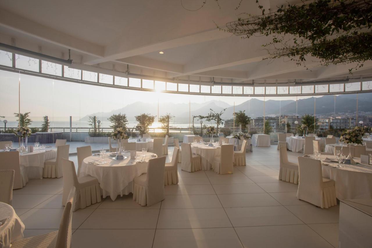 Grand Hotel Salerno Exterior photo